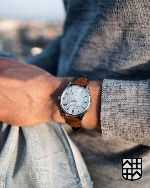 Uploads/News/frederique-constant-classics-fc-252ss5b6-quartz-gmt-40mm.png