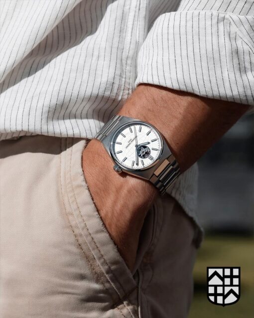 Uploads/News/frederique-constant-highlife-fc-310s4nh6b-heart-beat-41mm.jpg